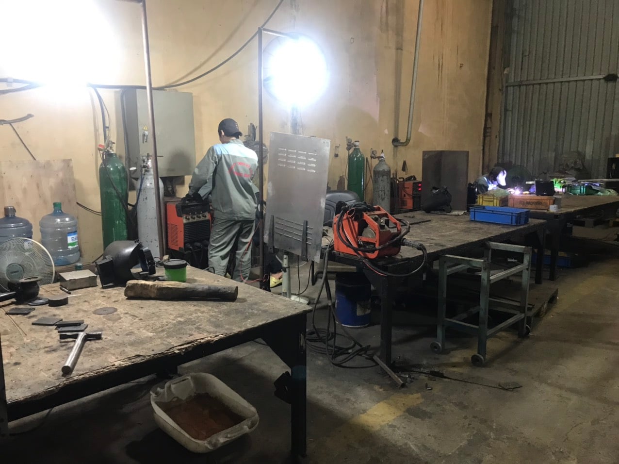 welding area.jpg